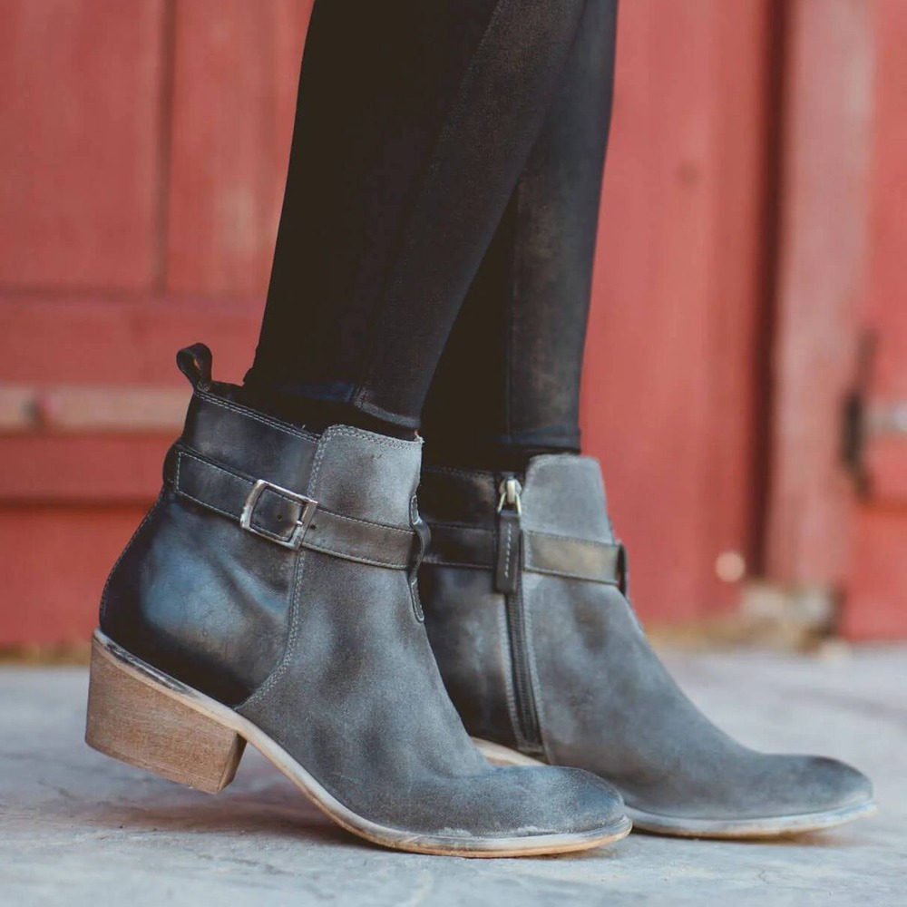 ROAN Uma Ankle Boots‎ Gray Leather Suede Buckle Block Heel Womens US 10 Boho